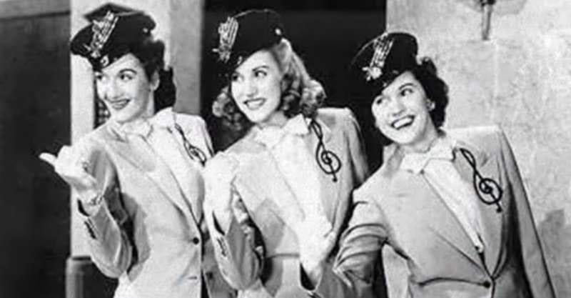 Beer Barrel Polka (Roll Out The Barrel) By The Andrews Sisters